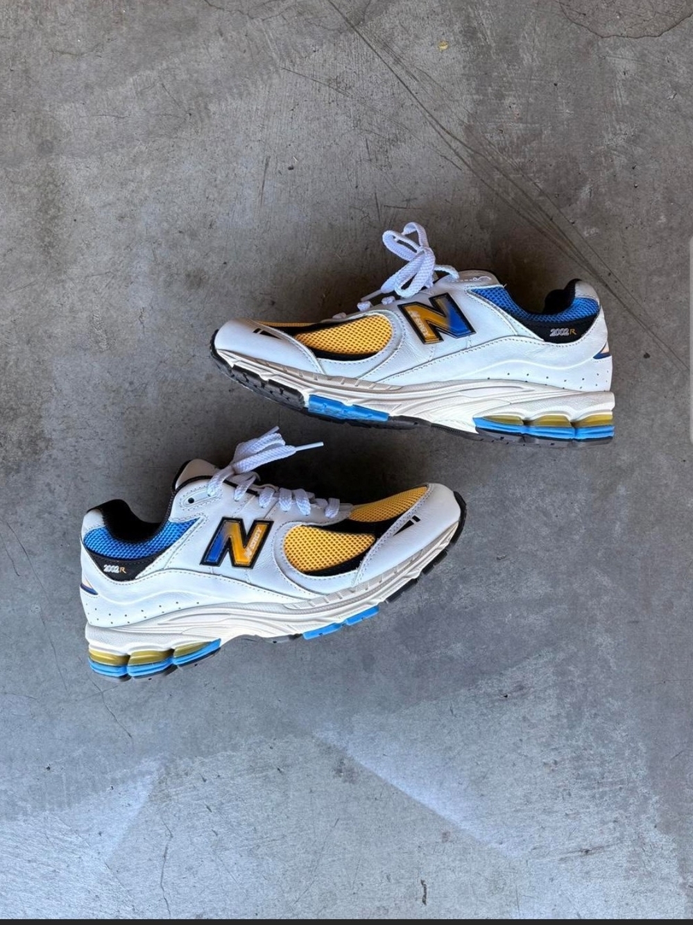 New Balance White Yellow and Blue Men's Running Sneakers